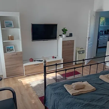 Holiday home Finus Haz