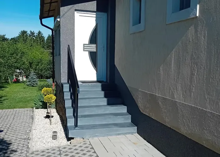 Finus Ház * Szigliget